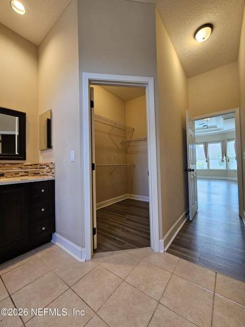 14414 Cherry Lake Drive, Jacksonville FL - photo 16 of 46