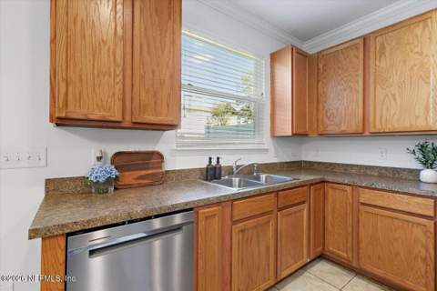 506 Richmond Drive, St. Johns FL - photo 13 of 39