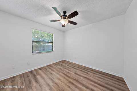 14228 Falcon Crest Drive, Jacksonville FL - photo 16 of 31