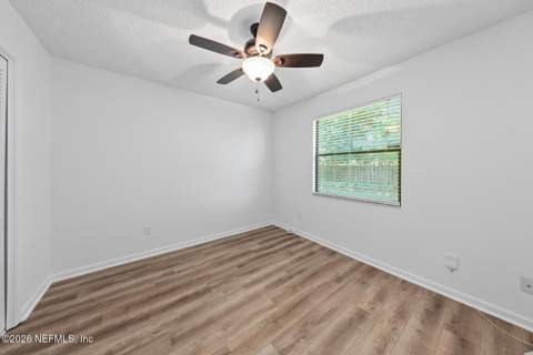 14228 Falcon Crest Drive, Jacksonville FL - photo 17 of 31