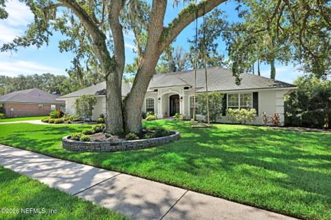 1875 Plantation Oaks Drive, Jacksonville FL - photo 7 of 81