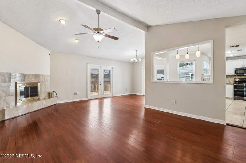 3 bedroom Single Family Residence at 4155 Julington Creek Road, **verifying Subd**, Jacksonville — photo 5