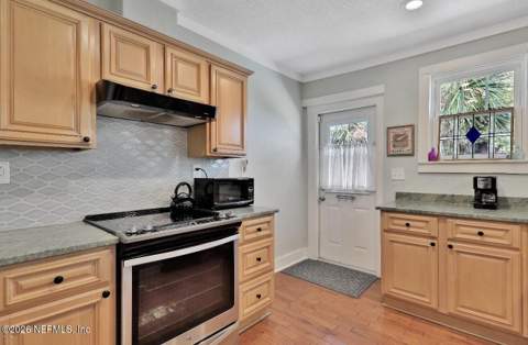 1820 Thacker Avenue, Jacksonville FL - photo 13 of 31