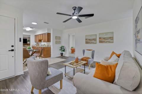 4405 Rainer Road, Jacksonville FL - photo 6 of 40
