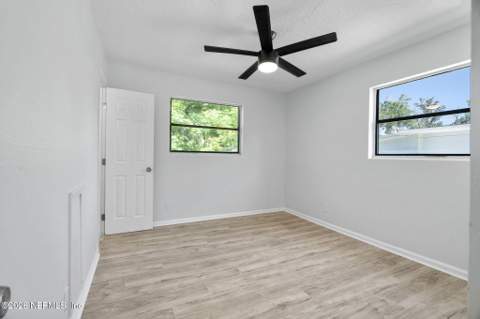 3728 Rogero Road, Jacksonville FL - photo 16 of 32