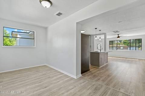 3728 Rogero Road, Jacksonville FL - photo 12 of 32