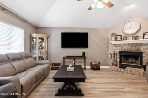 2520 Water Bluff Drive, Jacksonville FL - photo 13 of 50