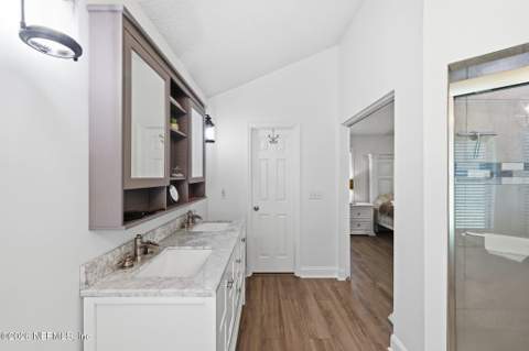 2520 Water Bluff Drive, Jacksonville FL - photo 19 of 50