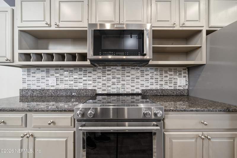2 bedroom Single Family Residence at 6657 Periwinkle Drive, Argyle Forest Villag, Jacksonville — photo 4