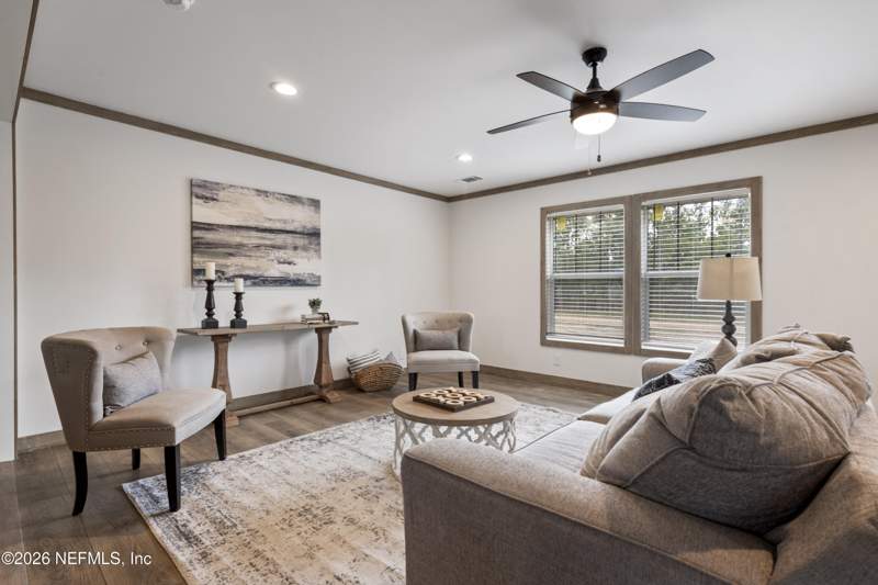 5 bedroom Manufactured Home at 131 Quail Way, Melrose Landing, Hawthorne — photo 5