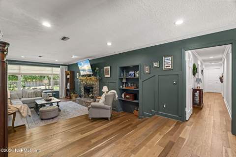 8148 Blue Jay Lane, Jacksonville FL - photo 14 of 111