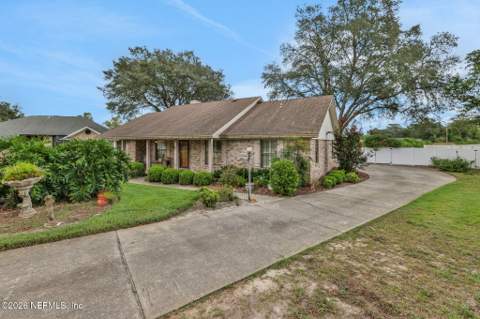 511 Rockwood Court, Orange Park FL - photo 7 of 67