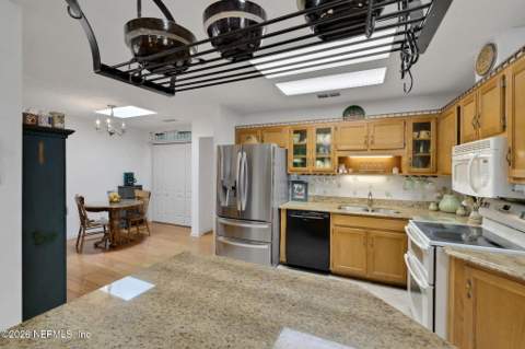 511 Rockwood Court, Orange Park FL - photo 23 of 67