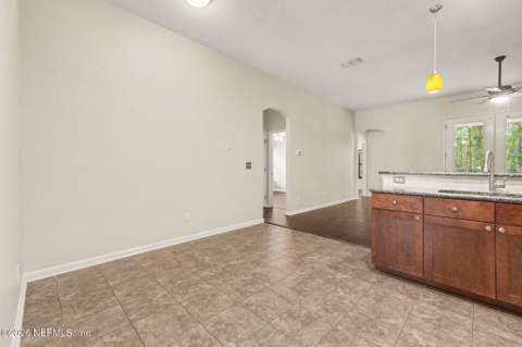 816 Reflection Cove Road, Jacksonville FL - photo 7 of 17