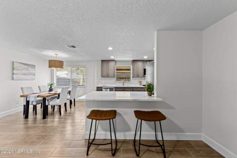 4250 Huntington Forest Boulevard, Jacksonville FL - photo 9 of 50
