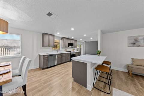 4250 Huntington Forest Boulevard, Jacksonville FL - photo 15 of 50