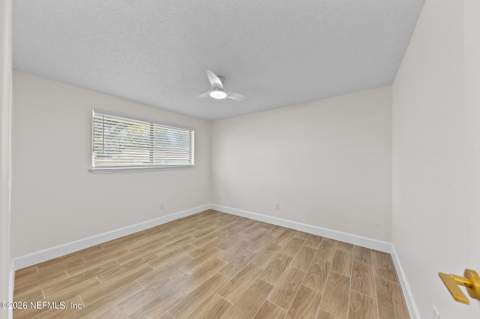 4250 Huntington Forest Boulevard, Jacksonville FL - photo 24 of 47