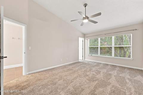 11247 Campfield Circle, Jacksonville FL - photo 15 of 33