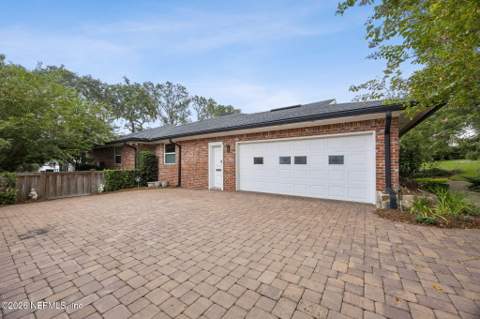 7249 Trails End, Jacksonville FL - photo 21 of 118