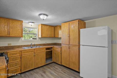 204 Riviera Drive, Crescent City FL - photo 11 of 22