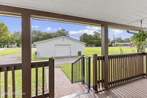 416 N Lowder Street, Macclenny FL - photo 6 of 35