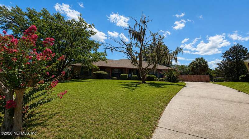 4 bedroom Single Family Residence at 680 Ridgestone Court, Foxridge, Orange Park — photo 3