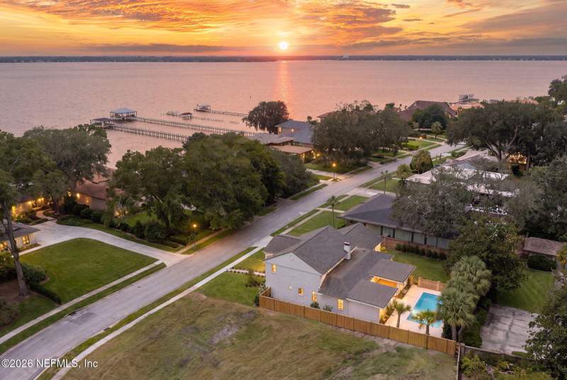 4 bedroom Single Family Residence at 4275 Point La Vista Road, Point La Vista, Jacksonville — photo 4