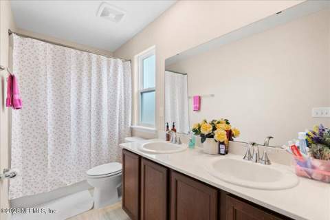11811 Junegrass Road, Jacksonville FL - photo 12 of 25