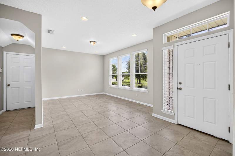 3 bedroom Single Family Residence at 495 Richmond Drive, Durbin Crossing, Jacksonville — photo 4