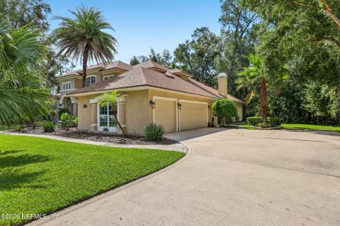 2708 Shade Tree Drive, Fleming Island FL - photo 8 of 87