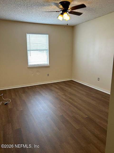 11603 Tanager Drive, Jacksonville FL - photo 13 of 32
