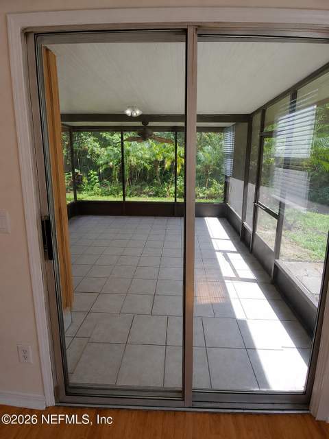 11603 Tanager Drive, Jacksonville FL - photo 19 of 32