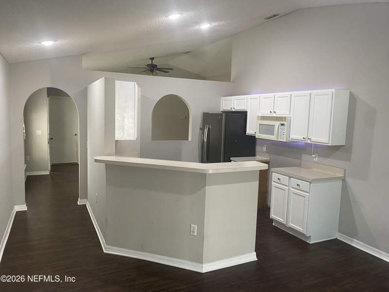 3 bedroom Single Family Residence at 6672 Gentle Oaks Drive, Gentle Woods, Jacksonville — photo 2