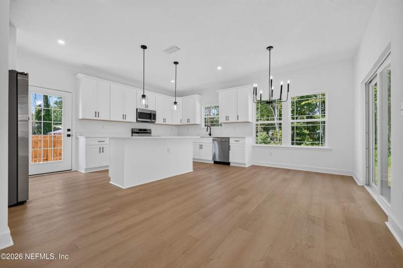 3 bedroom Single Family Residence at 1185 Floyd Street, Fleming Island Estat, Fleming Island — photo 3