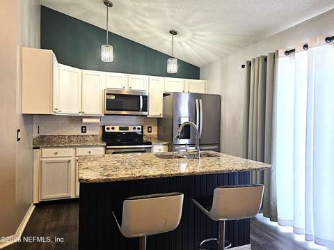 3560 Gilmore Heights Road, Jacksonville FL - photo 6 of 24