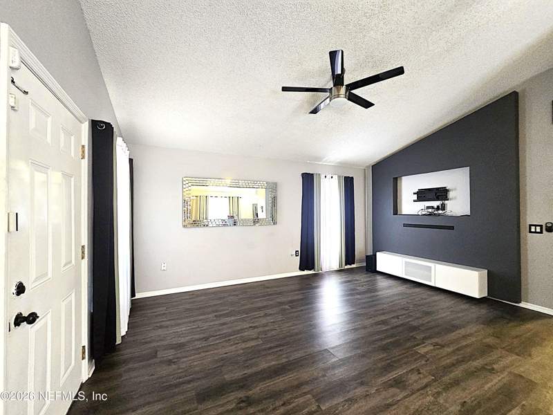 3 bedroom Single Family Residence at 3560 Gilmore Heights Road, Caroline Ridge, Jacksonville — photo 4