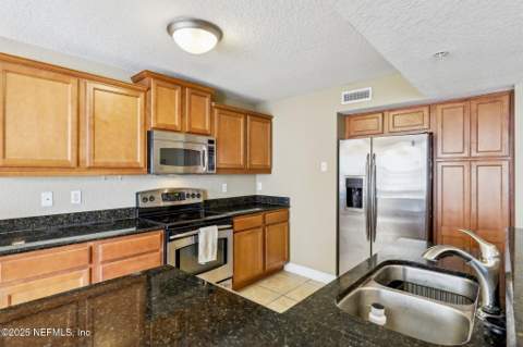 200 Laguna Villas Boulevard #C21, Jacksonville Beach FL - photo 10 of 34
