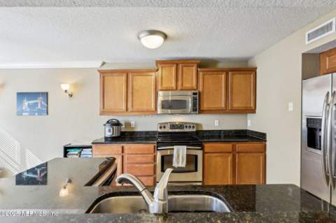 200 Laguna Villas Boulevard #C21, Jacksonville Beach FL - photo 11 of 34