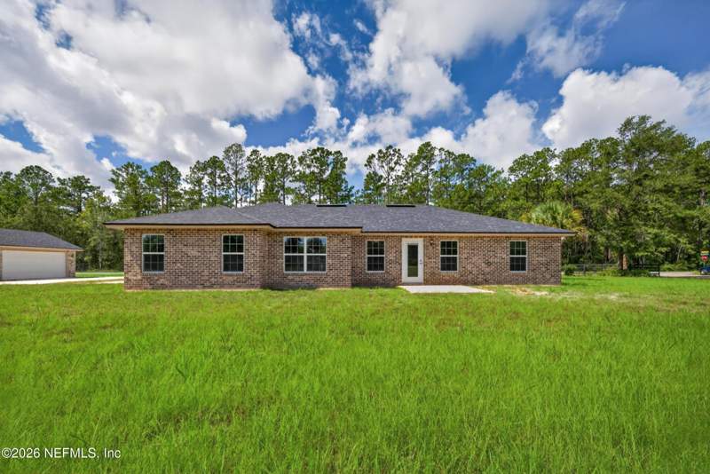 3 bedroom Single Family Residence at 451640 Old Dixie Highway, **verifying Subd**, Callahan — photo 2
