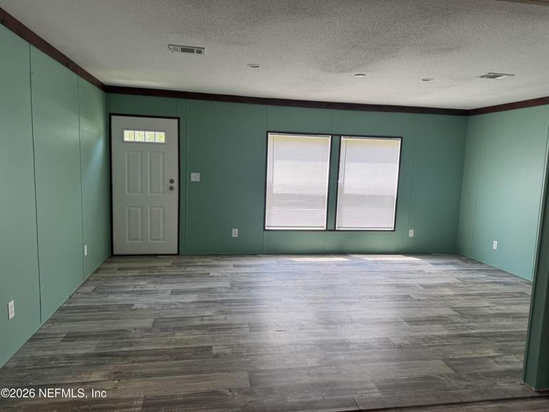 3 bedroom Manufactured Home at 11098 Mulberry Landing, Hilliard Terrace, Hilliard — photo 4