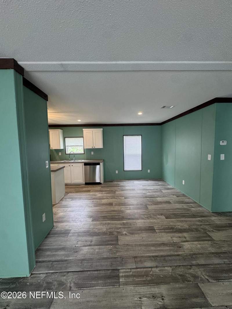 3 bedroom Manufactured Home at 11098 Mulberry Landing, Hilliard Terrace, Hilliard — photo 5