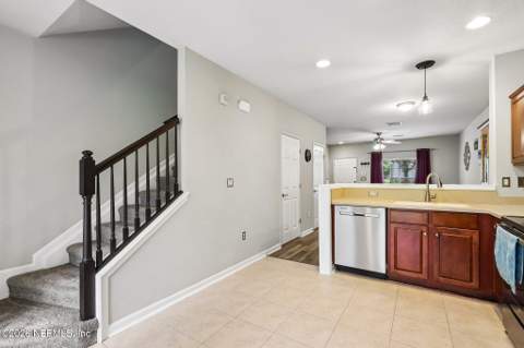 8109 Summer Palm Court, Jacksonville FL - photo 21 of 43
