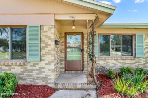 3461 Lenczyk Drive, Jacksonville FL - photo 6 of 38
