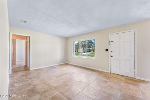 3461 Lenczyk Drive, Jacksonville FL - photo 8 of 38