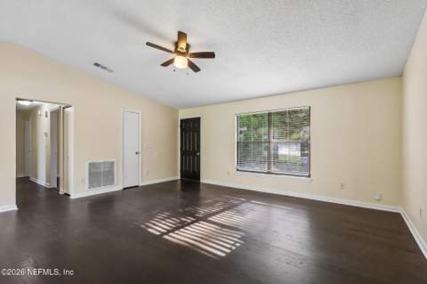 6314 Ortega Farms Boulevard, Jacksonville FL - photo 11 of 33