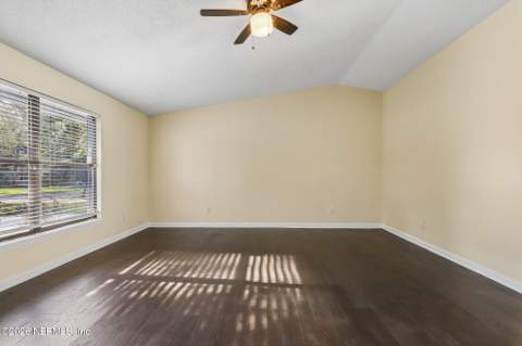 6314 Ortega Farms Boulevard, Jacksonville FL - photo 15 of 33