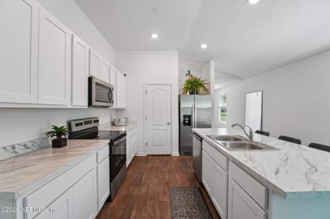 3119 Rustic Deer Way, Green Cove Springs FL - photo 15 of 44