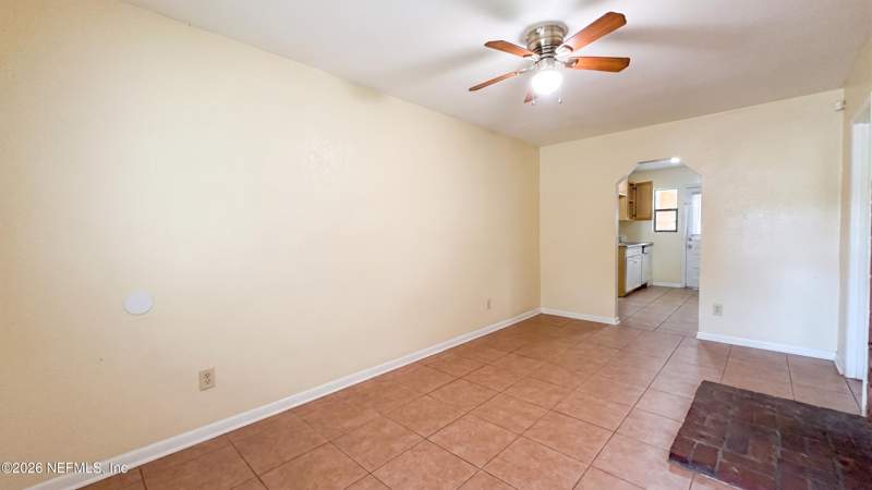 4 bedroom Single Family Residence at 2821 W 6th Street, Melsons Addn To Jacksonville, Jacksonville — photo 2