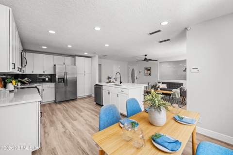 258 Machelle Drive, Jacksonville FL - photo 18 of 91