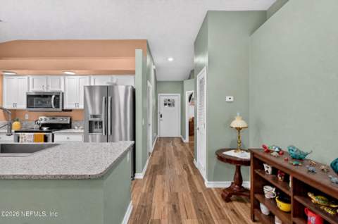 5136 Big Forest Lane, Jacksonville FL - photo 10 of 28